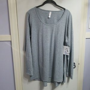 Bnwt. XL LuLaRoe Lynnae.